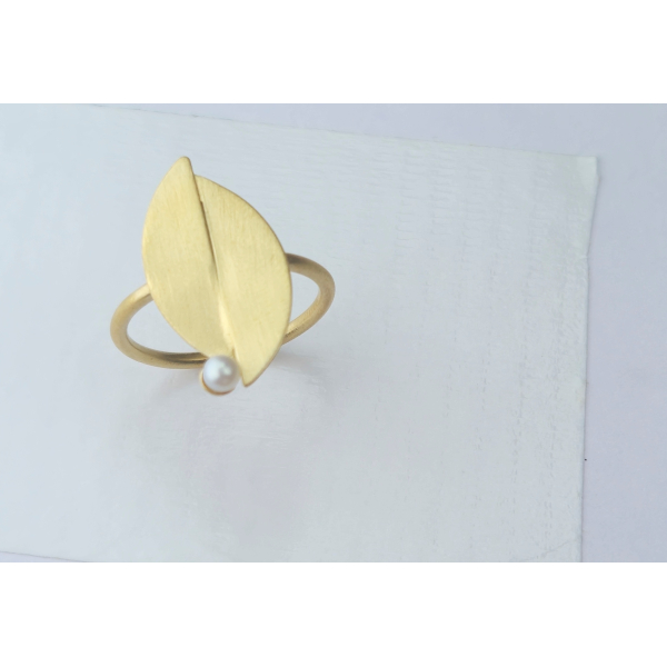 36RG, Ring {B} Roy