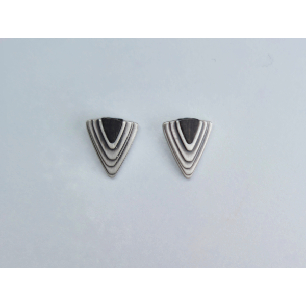 P2113, Ohrstecker Silber 925 oxidiert